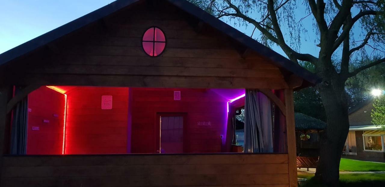Het Filipijns Slaaphuisje Hooglede Exterior foto
